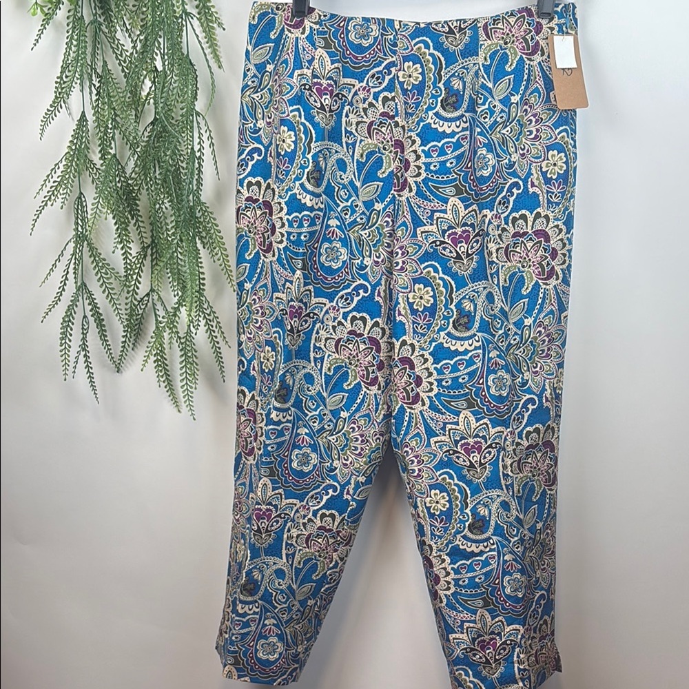 Worthington Blue and Purple SILK Cropped Pants Vibrant Paisley